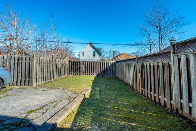 Additional image 27 of 33 Dalkeith Ave