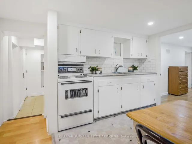 Additional image 29 of 32 Brookhaven Dr