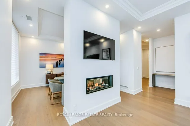 Additional image 11 of 1441 Elgin St Unit Ph602