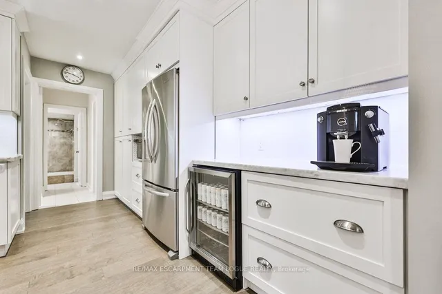 Additional image 9 of 306 SHOREVIEW Rd