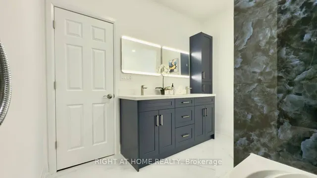 Additional image 19 of 23 Brock St