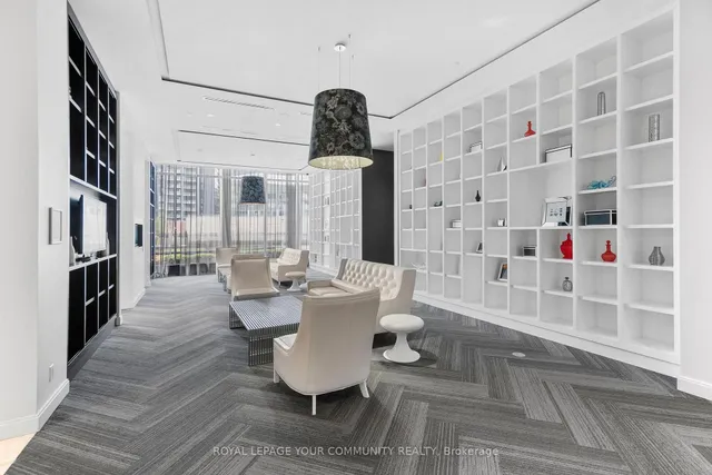 Additional image 46 of 90 Park Lawn Rd Unit 1510