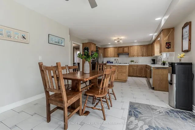 Additional image 17 of 71 Courtland Ave