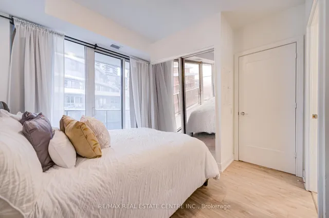 Additional image 21 of 70 Annie Craig Dr Unit 703