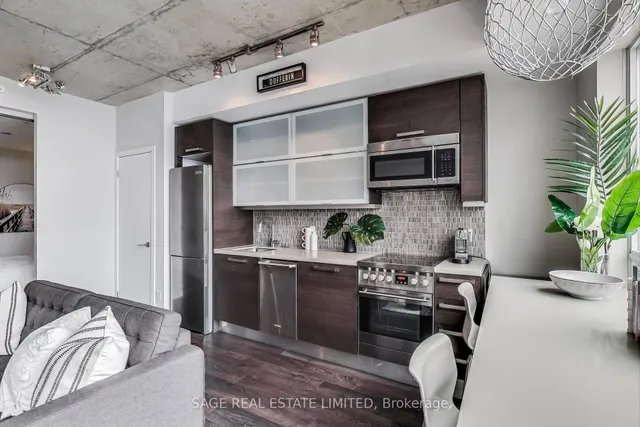 Additional image 7 of 1205 Queen St Unit 604