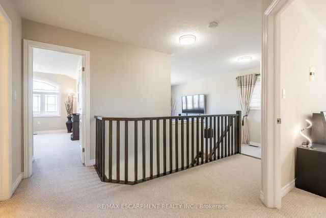 Additional image 18 of 78 Rockledge Dr