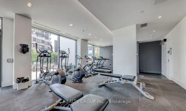 Additional image 3 of 10 De Boers Dr Unit 1306