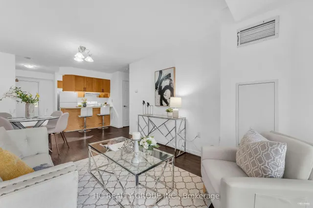 Additional image 13 of 889 Bay St Unit 1011