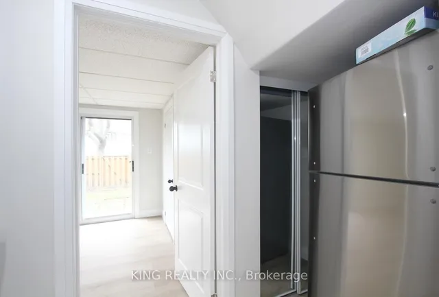 Additional image 38 of 62 Ashton Cres Unit 62