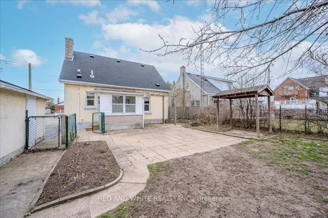 Additional image 43 of 315 Ottawa St