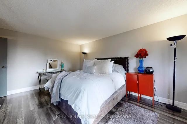 Additional image 16 of 10 Markbrook Lane Unit 206