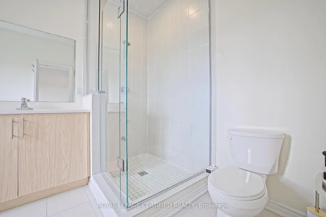 Additional image 44 of 14 Bavenden Cres