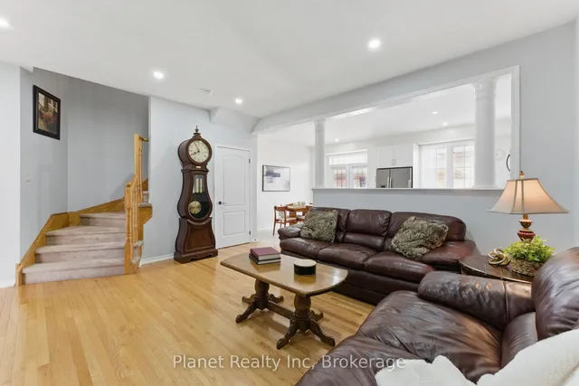 Additional image 8 of 651 Farmstead Dr Unit 9