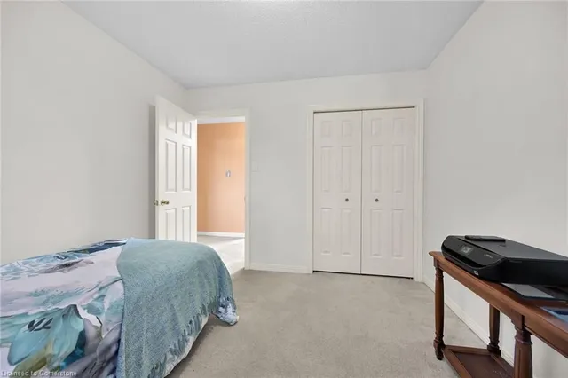 Additional image 25 of 1182 Upper Wentworth St