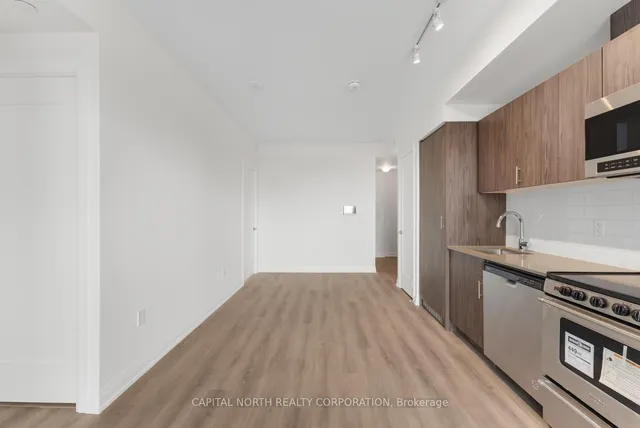 Additional image 12 of 412 Silver Maple Rd Unit 422