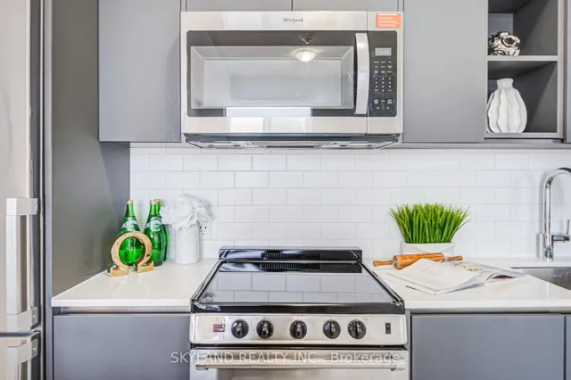 Additional image 11 of 251 Manitoba St Unit 2007