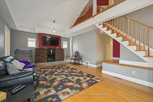 Additional image 4 of 601 Pharmacy Ave