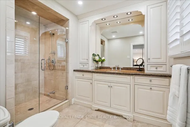 Additional image 28 of 10 Azalea Crt