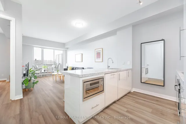 Additional image 7 of 156 Portland St Unit 302