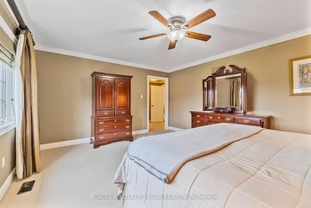 Additional image 24 of 26 Imperial Lakes Dr