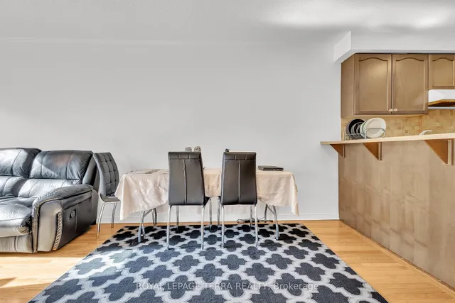 Additional image 23 of 27 Brucewood Rd Unit 105