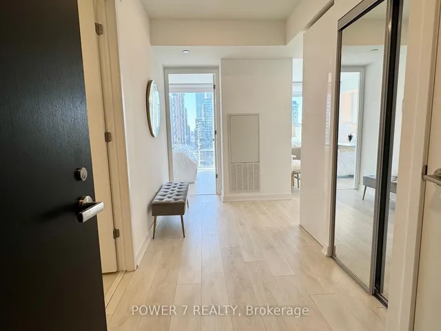 Additional image 3 of 501 Yonge St Unit 3305