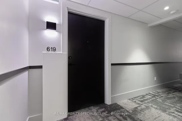 Additional image 20 of 600 North Service Rd Unit 619