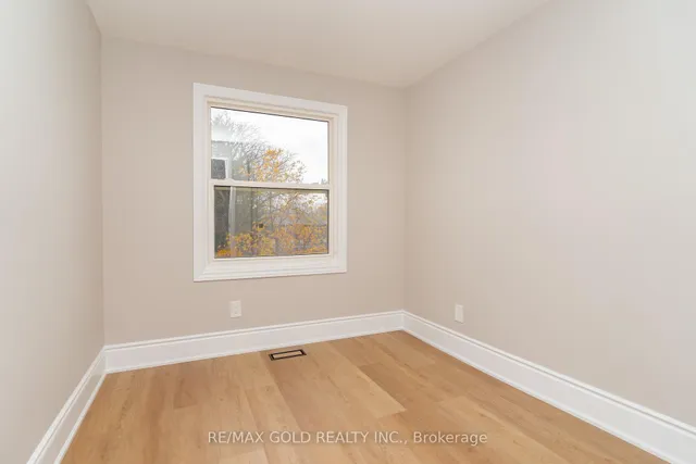 Additional image 21 of 17 Eden Park Dr