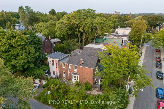 Additional image 38 of 84 Boultbee Ave