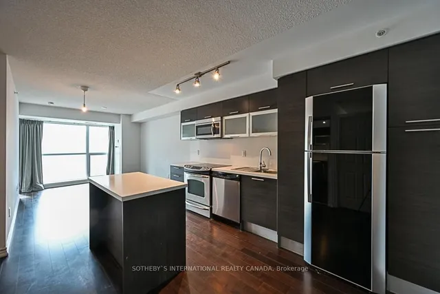 Additional image 4 of 386 Yonge St Unit 1021