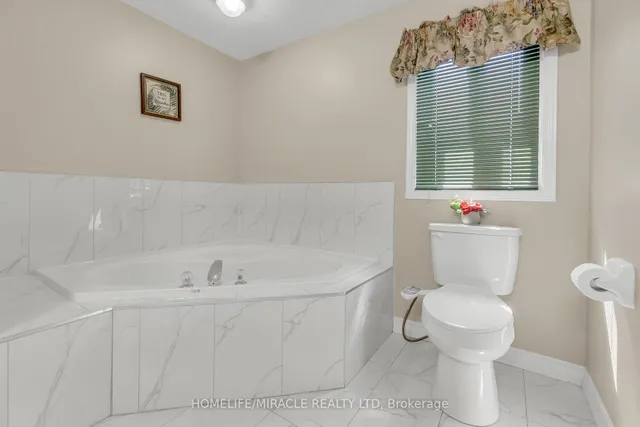 Additional image 24 of 968 Copper Leaf Cres