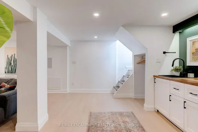 Additional image 16 of 1366 Augustine Dr