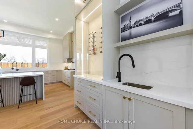 Additional image 10 of 310 Tuck Dr