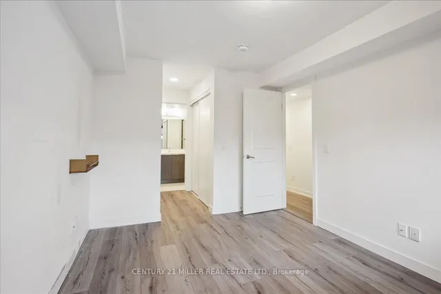 Additional image 28 of 3058 Sixth Line Unit 108