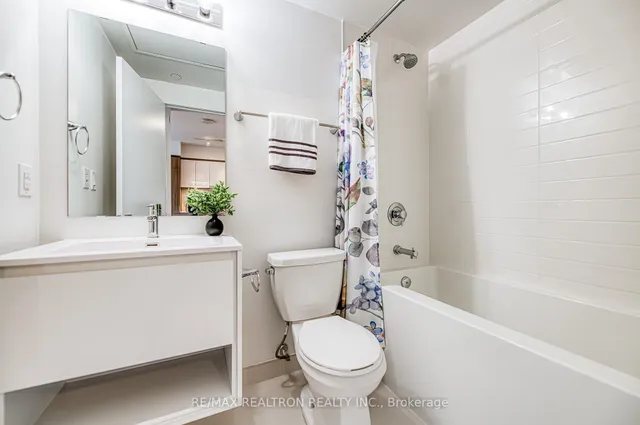 Additional image 19 of 159 Wellesley St Unit 2210