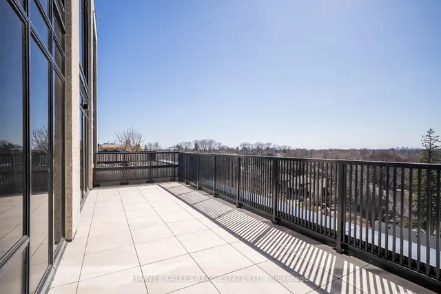 Additional image 18 of 2010 Bathurst St Unit 6A