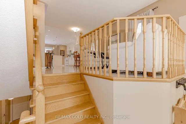 Additional image 7 of 243 Cresthaven Rd