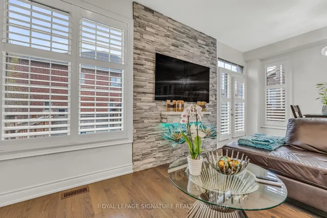 Additional image 19 of 8 Gruenwald Gate