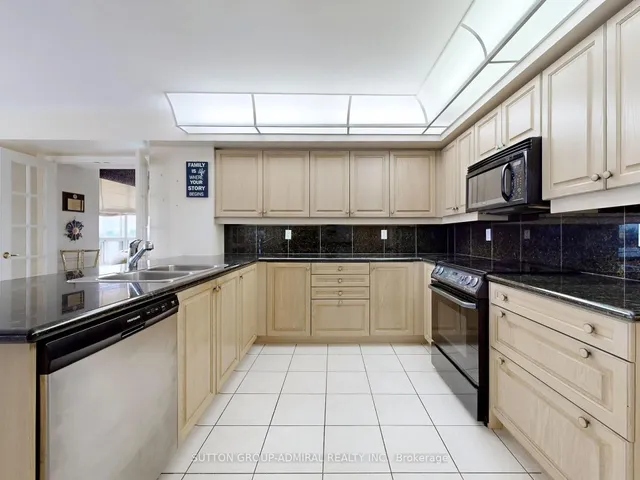 Additional image 14 of 89 Skymark Dr Unit 1207