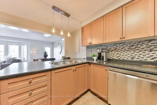 Additional image 11 of 862 Fowles Crt