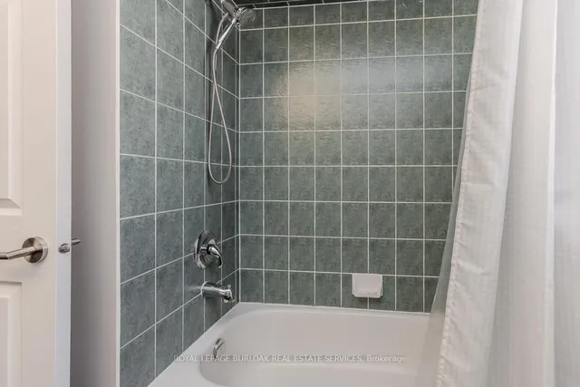 Additional image 39 of 2382 Emerson Dr