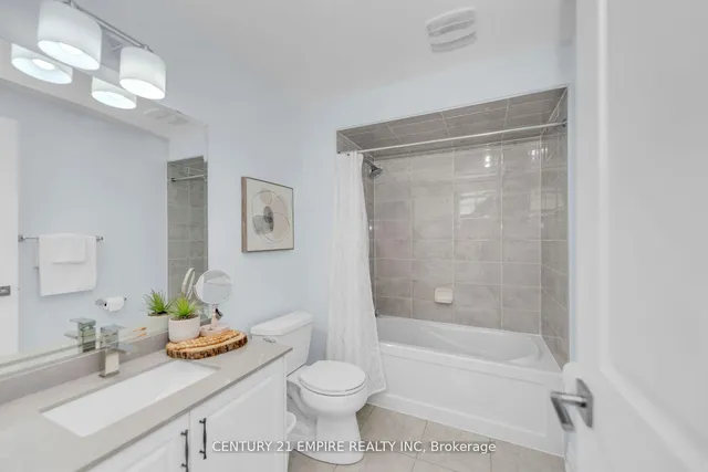 Additional image 25 of 4128 Hillsborough Cres