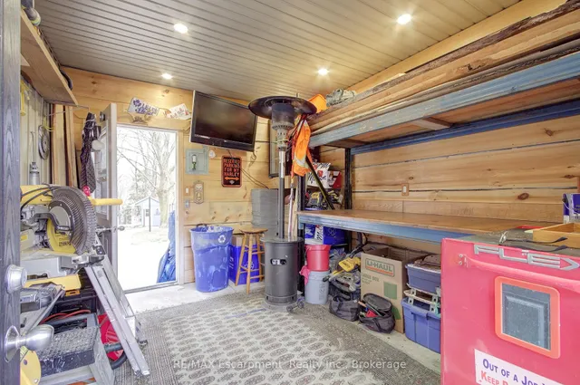 Additional image 43 of 1517 Norwood Ave