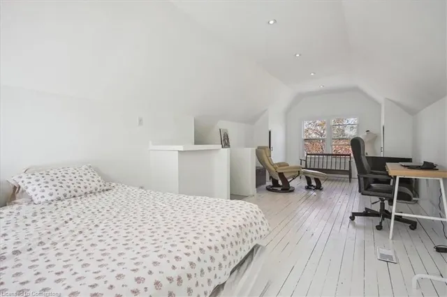 Additional image 24 of 79 Kensington Ave