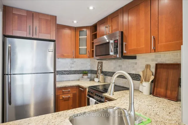 Additional image 4 of 92 King St Unit 508