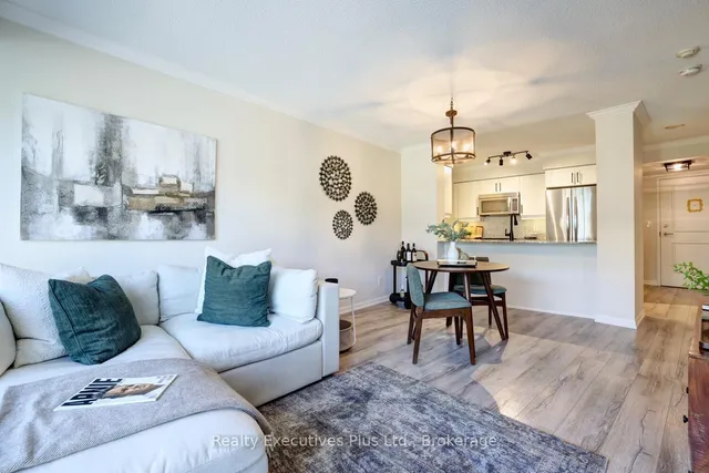 Additional image 11 of 35 Bastion St Unit 619