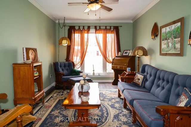 Additional image 13 of 15 Andrew St