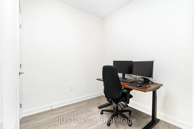 Additional image 11 of 212 King William St Unit 618