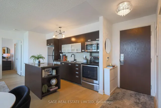 Additional image 10 of 80 Western Battery Rd Unit 1708