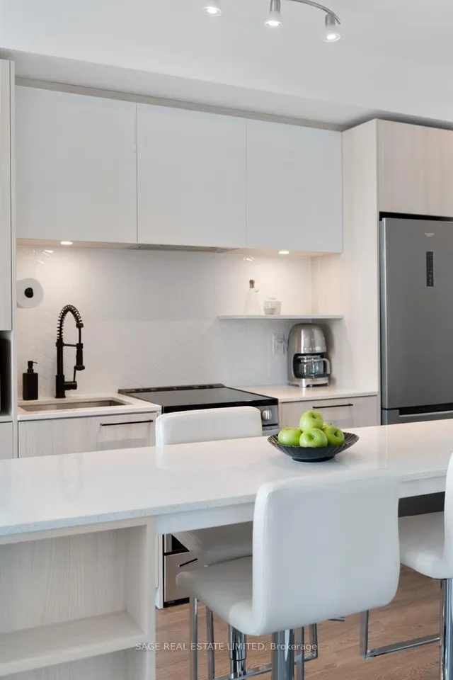 Additional image 3 of 70 Annie Craig Dr Unit 5401